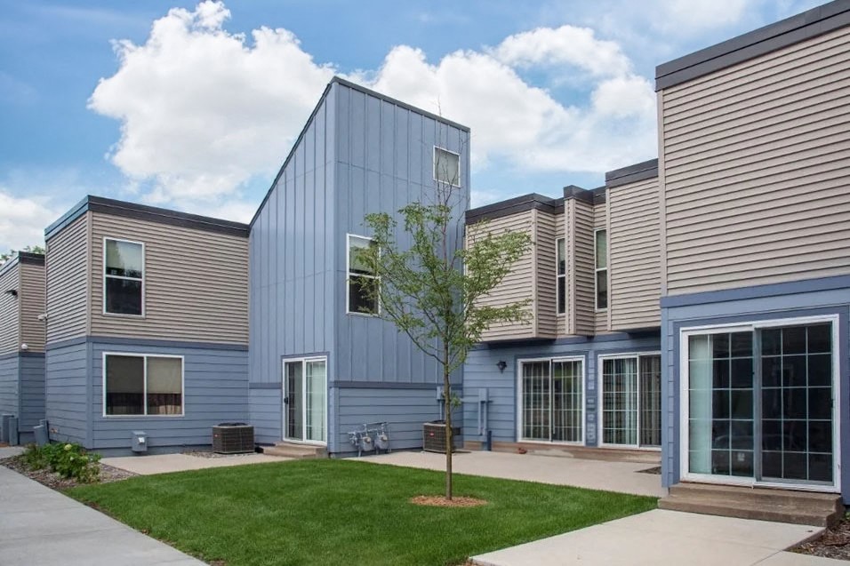 Albright Townhomes Apartments in Minneapolis, MN